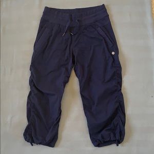 Lululemon Studio Crop size 4